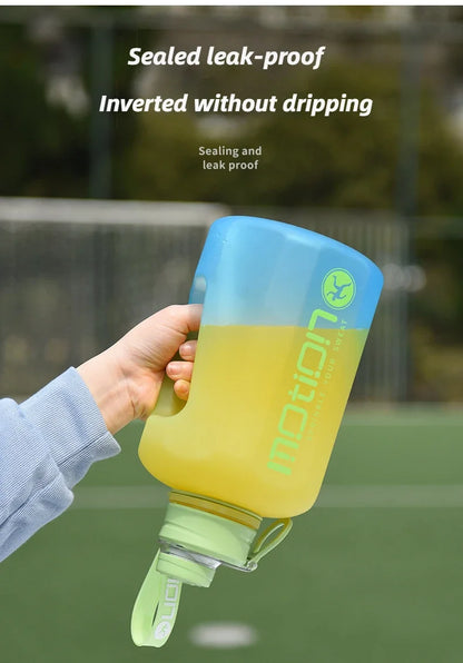 Apex Ritual – ストロー付きスポーツウォーターボトル2L – 目盛り付き大容量フィットネスボトル