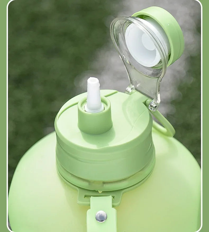 Apex Ritual – ストロー付きスポーツウォーターボトル2L – 目盛り付き大容量フィットネスボトル