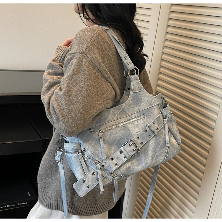 Fashionable Large Capacity Rivet Street Style Women's Tote Bag Shoulder Crossbody Bag Durable Polyester  Commuter Bag