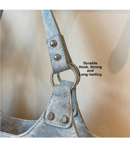 Fashionable Large Capacity Rivet Street Style Women's Tote Bag Shoulder Crossbody Bag Durable Polyester  Commuter Bag
