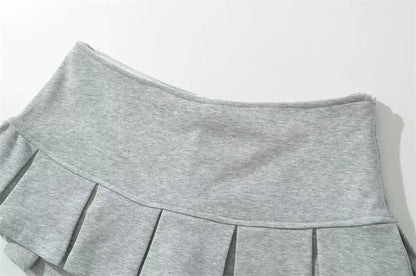 Women's Y2K Low-Rise Pleated Skort
