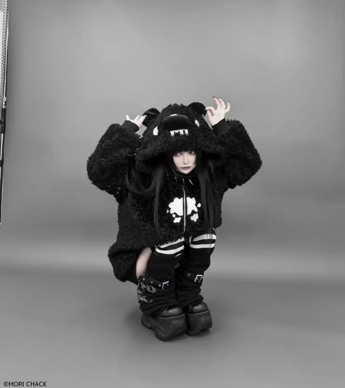 Japanese Gothic Hooded Plush Coat New Autumn Winter Subculture Cool Girl Women's Punk Rivet Lamb Wool Hoodie Jacket Zipper Coat