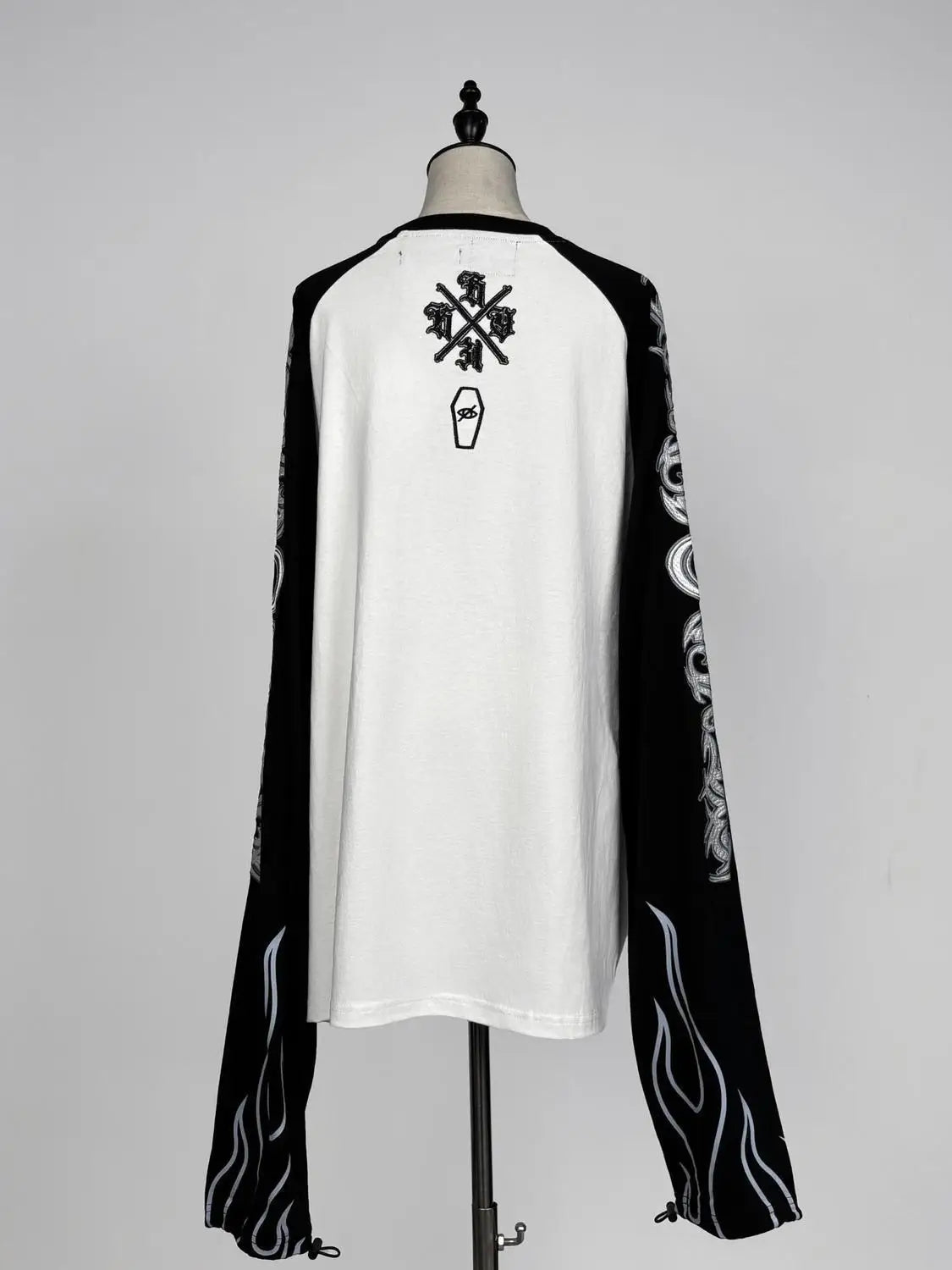 Japanese Harajuku Streetwear Co-branded Subculture Tattoo Embroidery Flame Long Sleeve Oversized Sleeve T-Shirt