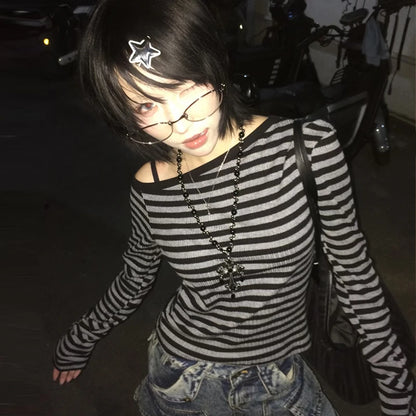 Genayooa Y2k T-shirt Women Long Sleeve Off Shoulder Striped Crop Tops Y2k Grunge 2000s Aesthetic Streetwear T Shirts