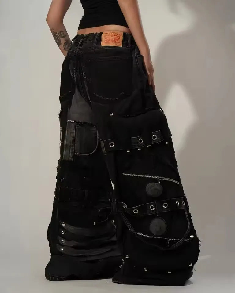 Women's Y2K Distressed Multi-Pocket Cargo Jeans
