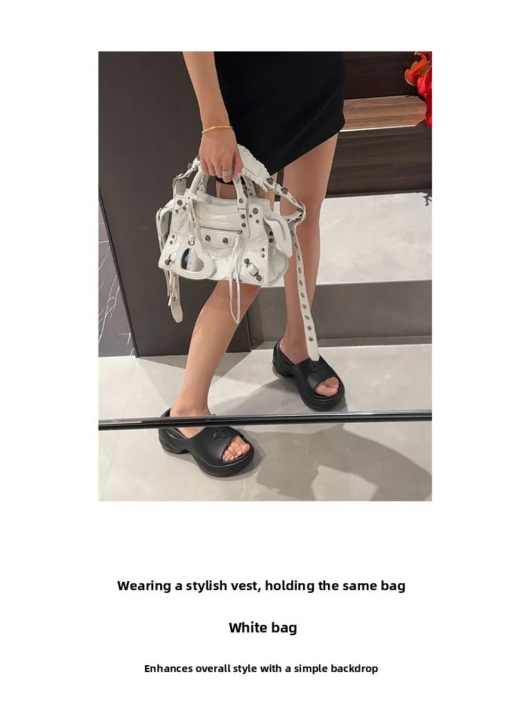 Neo Motorcycle Bag Handheld Rivet Head Layered Oil Wax Cowhide Crossbody Women's Bag Cool And Spicy Girl Retro Style Tote Bag