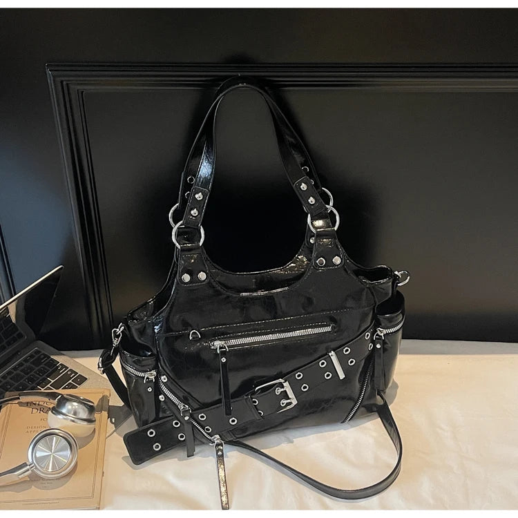 Fashionable Large Capacity Rivet Street Style Women's Tote Bag Shoulder Crossbody Bag Durable Polyester  Commuter Bag
