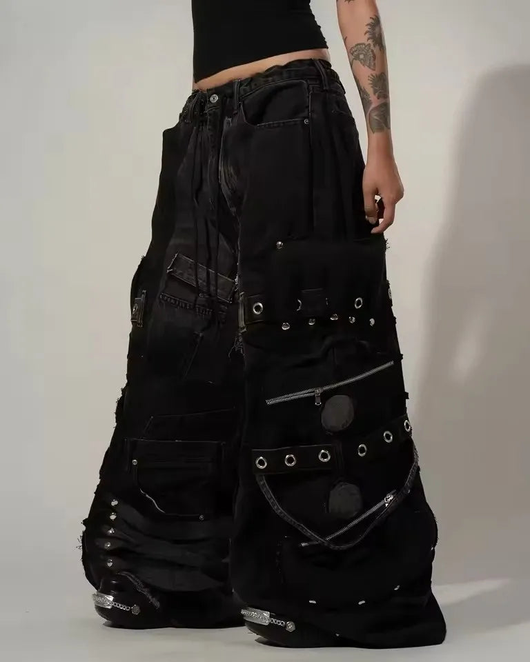 Women's Y2K Distressed Multi-Pocket Cargo Jeans