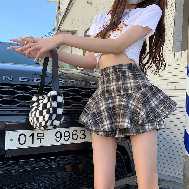 Women's Y2K Plaid Ruffle Skort