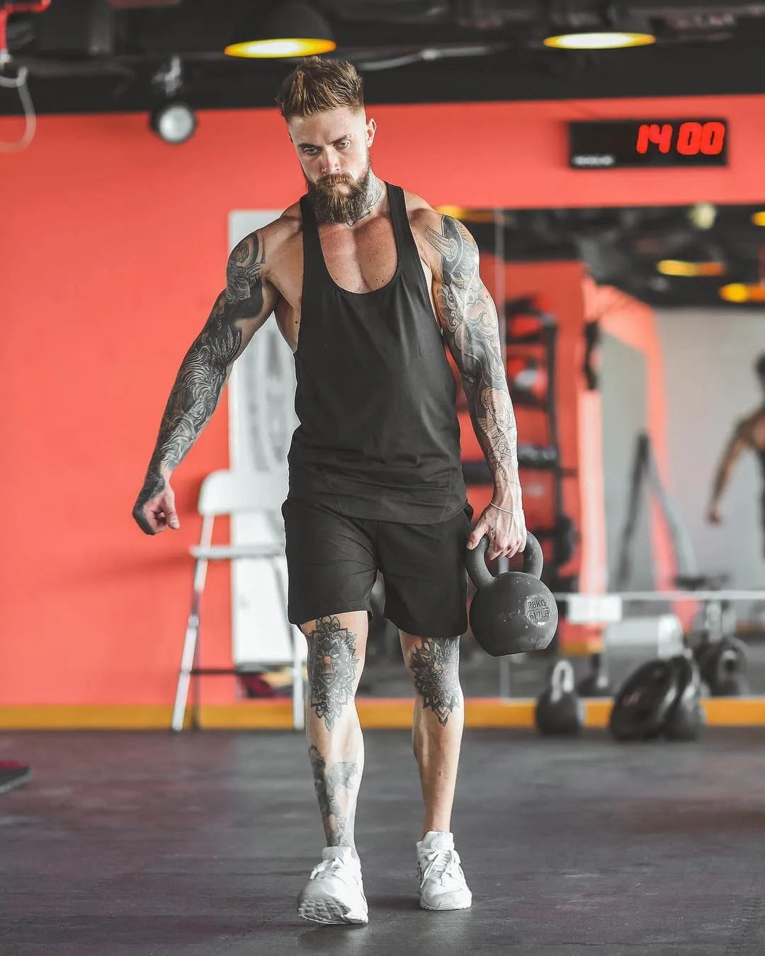 Men’s Gym Stringer Tank Top – Muscle Fit Sleeveless Workout Shirt, Deep Scoop Neck Racerback for Bodybuilding & Training