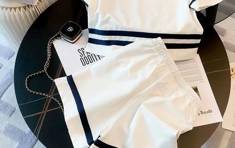 Salt Series Street Sle Sportswear Women's Summer 2026 Faion Set ort orts Casual Two-Piece Suit V-Ne Loose Fit Polye...