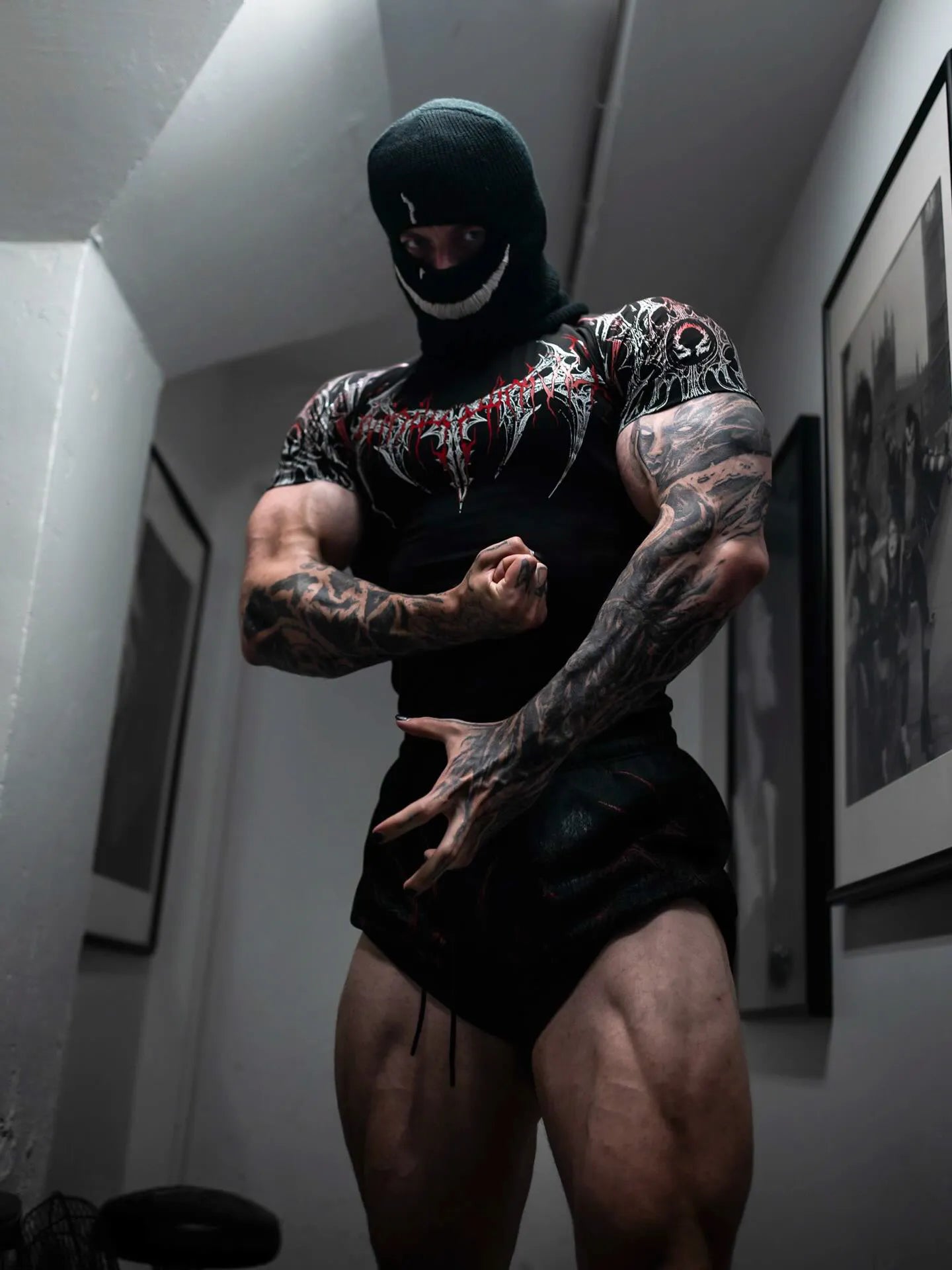 Gothic Battle Axe Short Sleeved Men's Quick Drying Stretch Fitness Suit For Summer Sports With Tight Compression Cuffs T-shirt