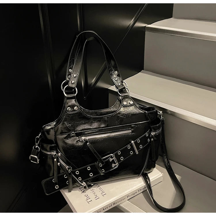 Fashionable Large Capacity Rivet Street Style Women's Tote Bag Shoulder Crossbody Bag Durable Polyester  Commuter Bag