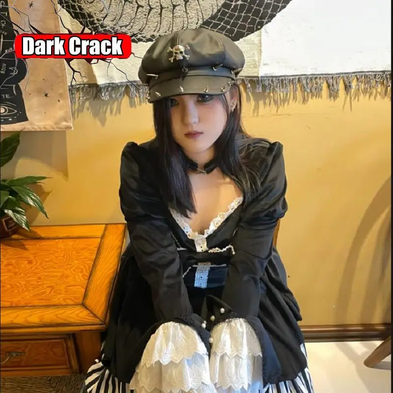 Women's Y2k Harajuku Gothic Punk Lolita Girls Original British Fashion Versatile Leather Style Rock Rivet Short Brim Beret Hat