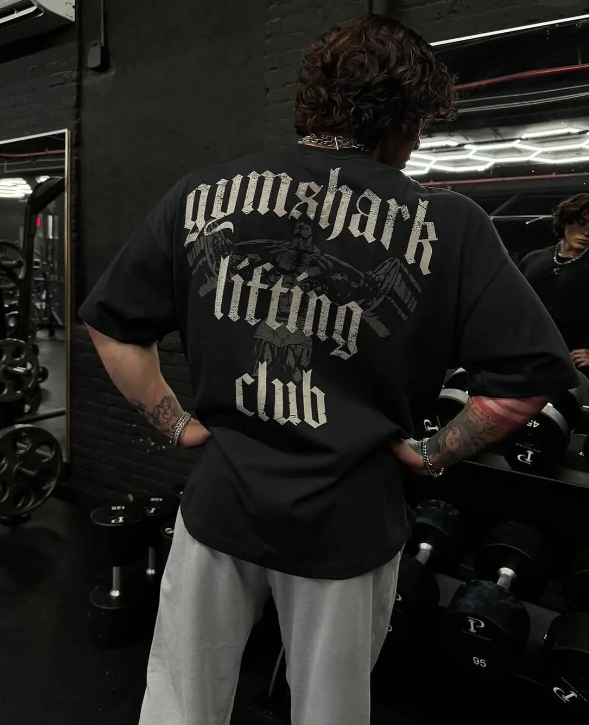 GYM American Fitness Training Suit Summer Sports Cotton Short Sleeve T-shirt Men Loose Fashion Print Shark