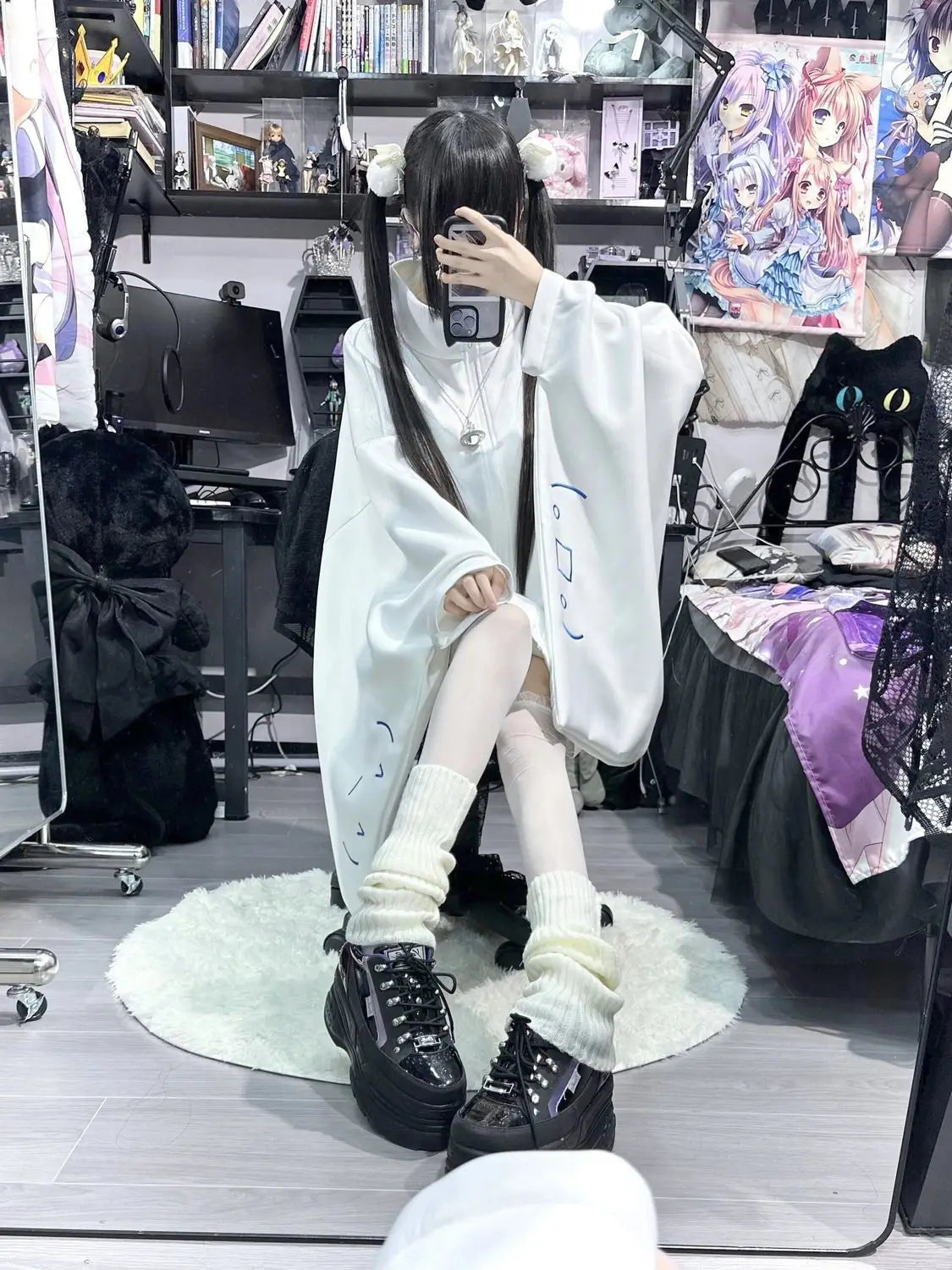 Women's Graphic Zipper Jacket & Leg Covers