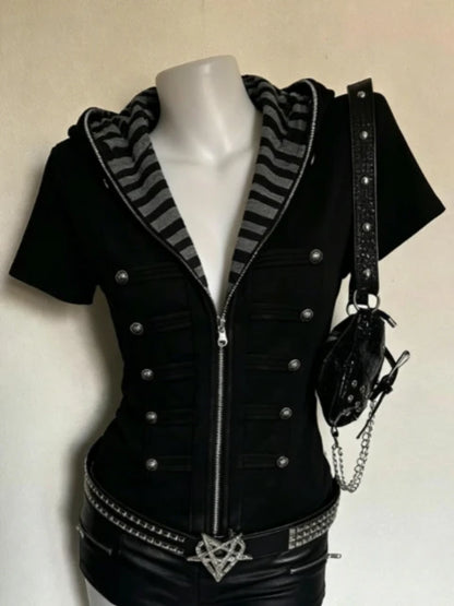 Women's Subculture Skull Print Fake Two-Piece T-Shirt Summer Gothic Slim Fit Halter Tops Y2K Harajuku Grunge Punk Fashion Tees