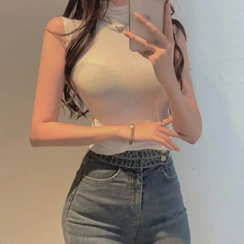 Women's Y2K Vintage Sleeveless Turtleneck Top