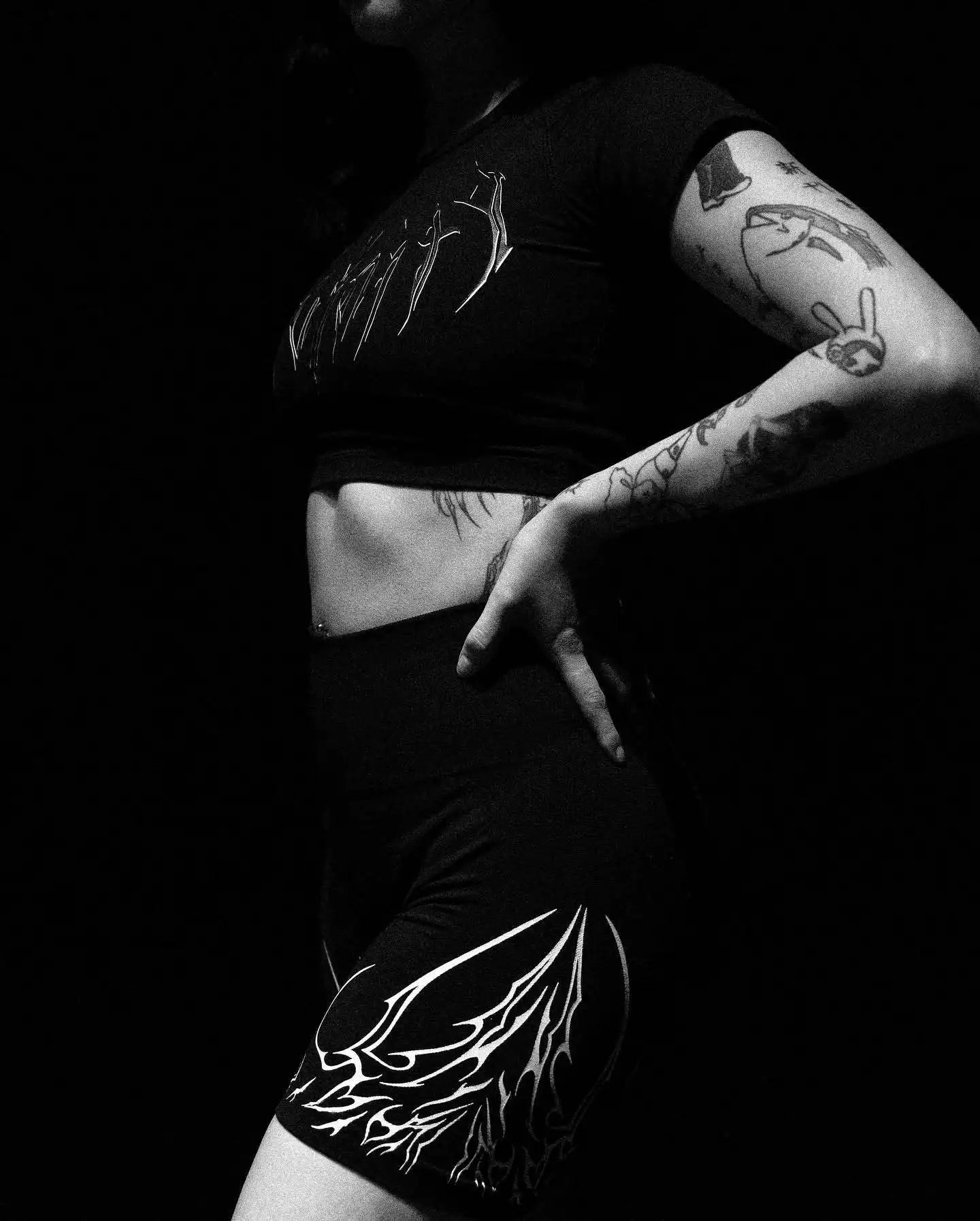 Breathedivinity Women's high-elastic buttock-toning fitness exercise yoga shorts