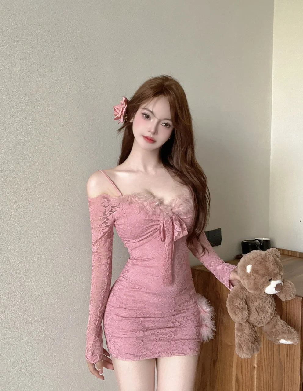 Women's Lace Bodice Long-Sleeve Mini Dress