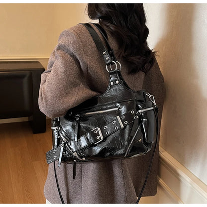 Fashionable Large Capacity Rivet Street Style Women's Tote Bag Shoulder Crossbody Bag Durable Polyester  Commuter Bag