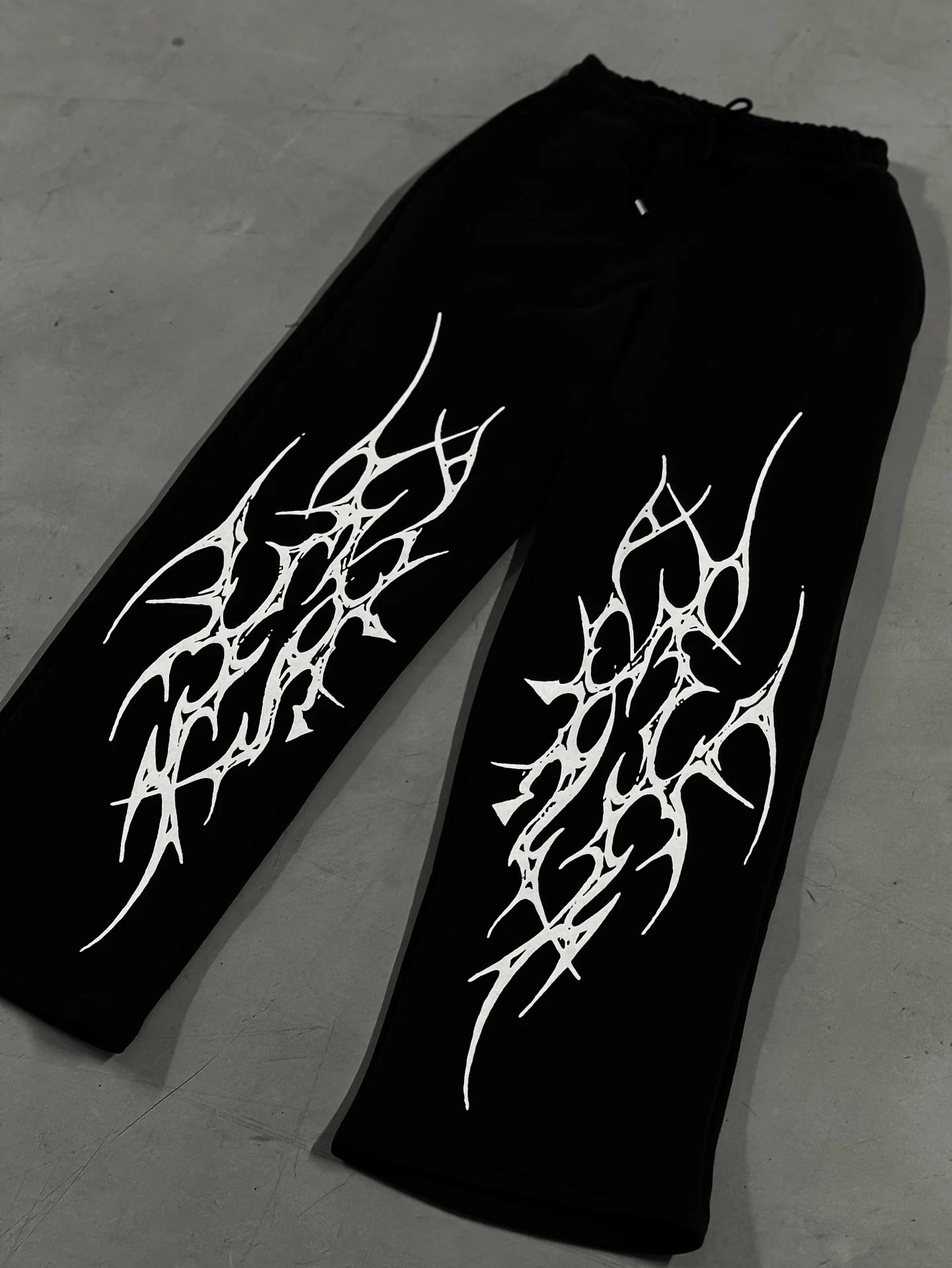 White Skull Gothic Casual Pants Mens American Retro Punk Dark Jogging Pants Harajuku Trend Sweatpants