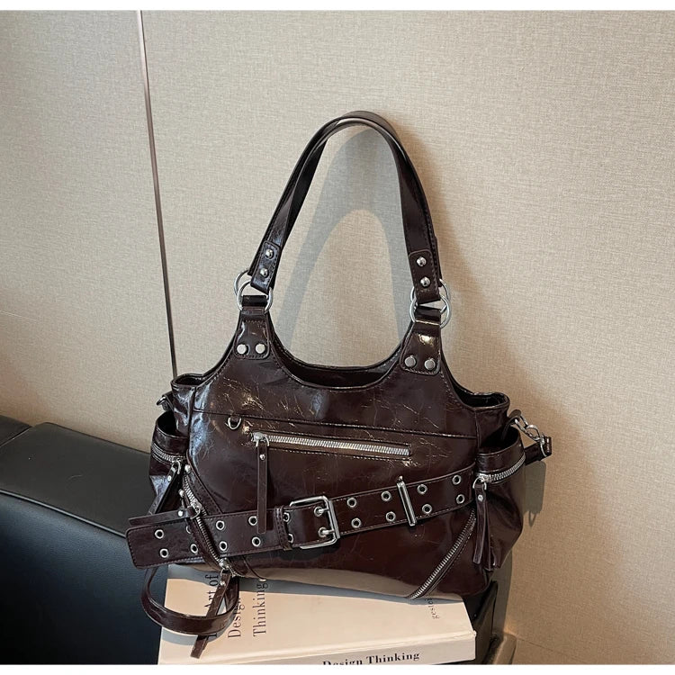Fashionable Large Capacity Rivet Street Style Women's Tote Bag Shoulder Crossbody Bag Durable Polyester  Commuter Bag