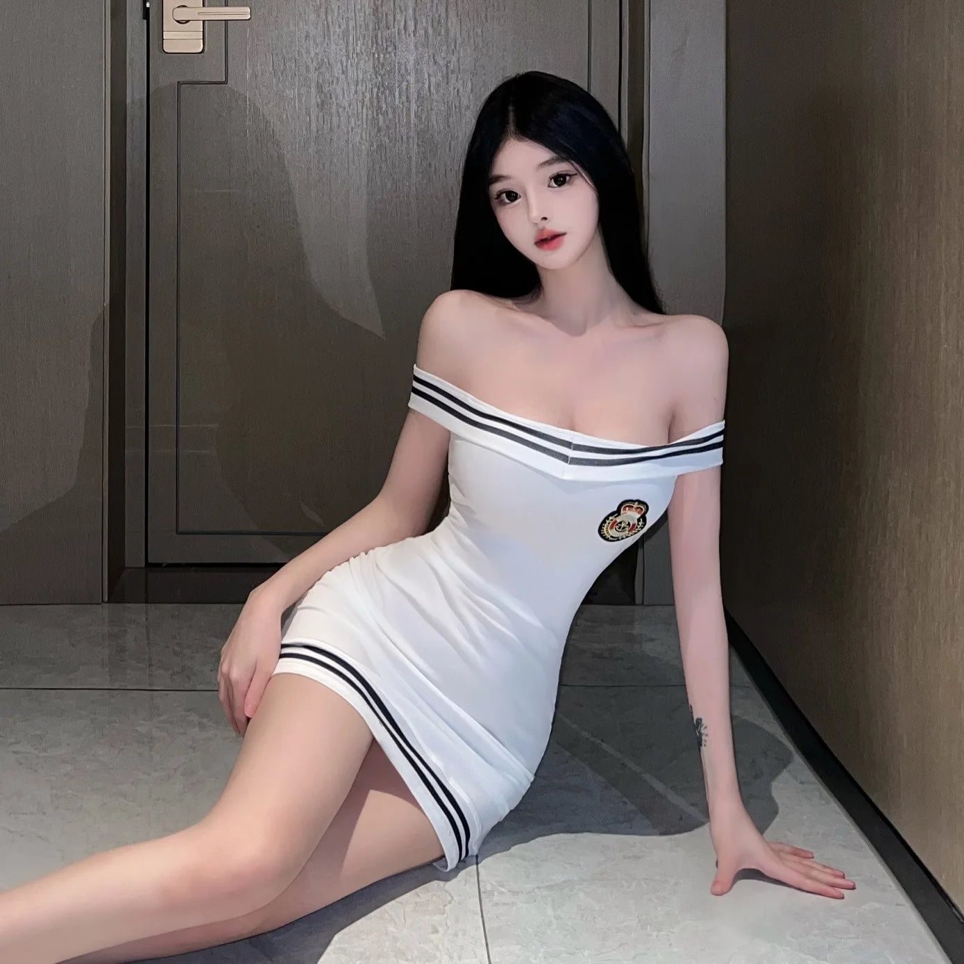 Women's Off-Shoulder White Bodycon Dress