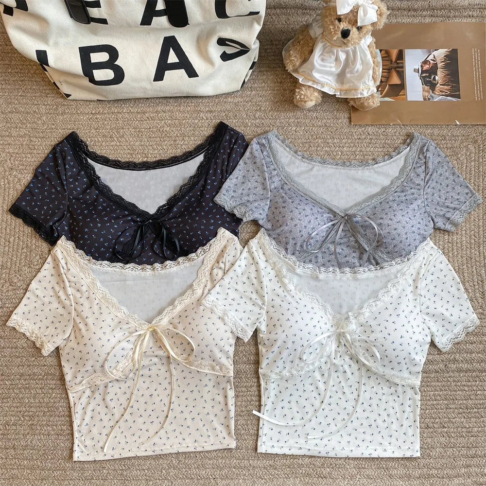 Women's Vintage Lace Bow Crop T-Shirt