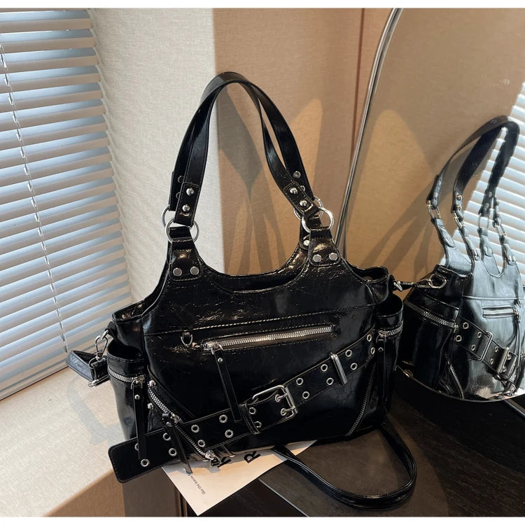 Fashionable Large Capacity Rivet Street Style Women's Tote Bag Shoulder Crossbody Bag Durable Polyester  Commuter Bag