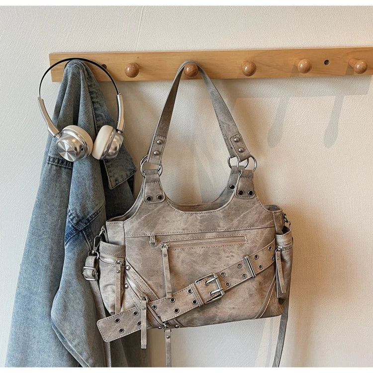 Fashionable Large Capacity Rivet Street Style Women's Tote Bag Shoulder Crossbody Bag Durable Polyester  Commuter Bag