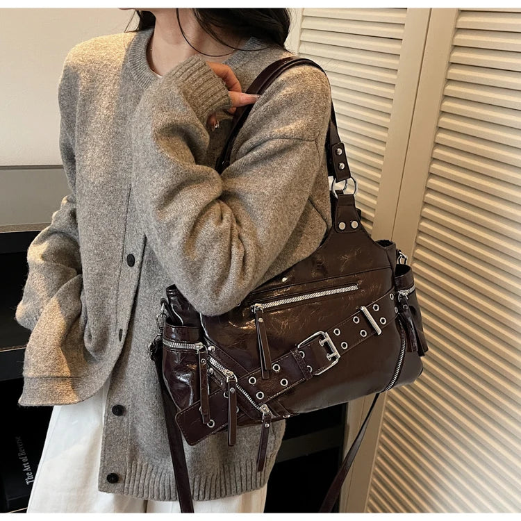 Fashionable Large Capacity Rivet Street Style Women's Tote Bag Shoulder Crossbody Bag Durable Polyester  Commuter Bag