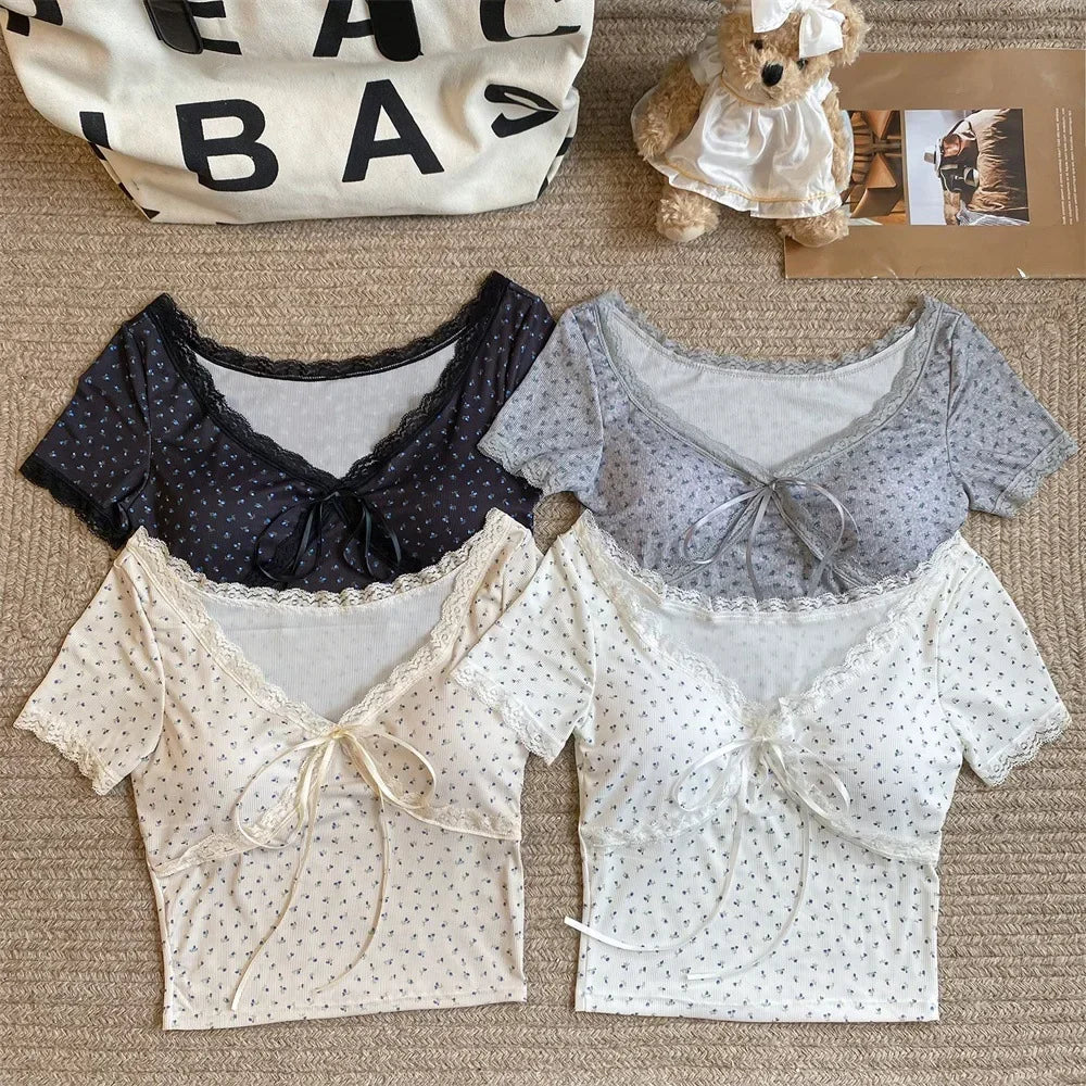 Women's Vintage Lace Bow Crop T-Shirt