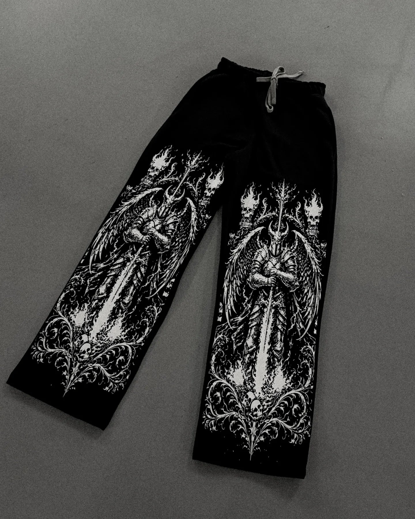 White Skull Gothic Casual Pants Mens American Retro Punk Dark Jogging Pants Harajuku Trend Sweatpants