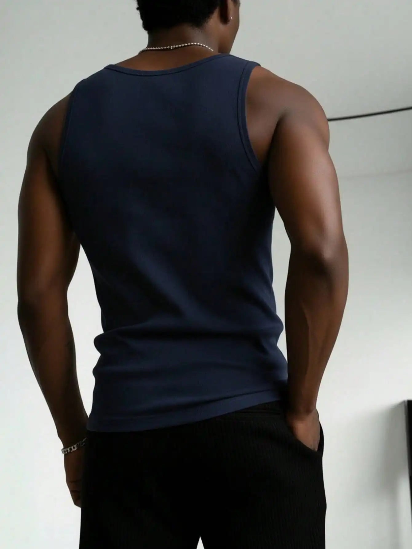 Men's Solid Color Tank Top Slim Fit U-Neck Sleeveless T-Shirt Basic Casual Vest For Men Gym Workout Summer Streetwear Tops