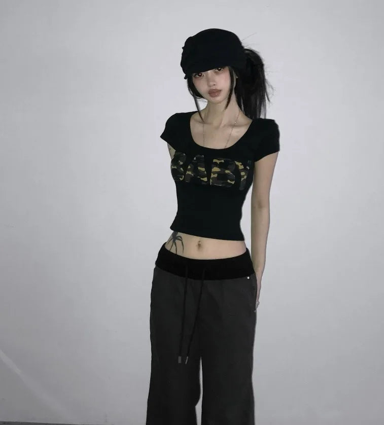 Y2k Aesthetic Camouflage Letter Pattern Printing Slim Design Round Neck Top Summer Retro Sexy Spice Slim Girl Top Street Wear