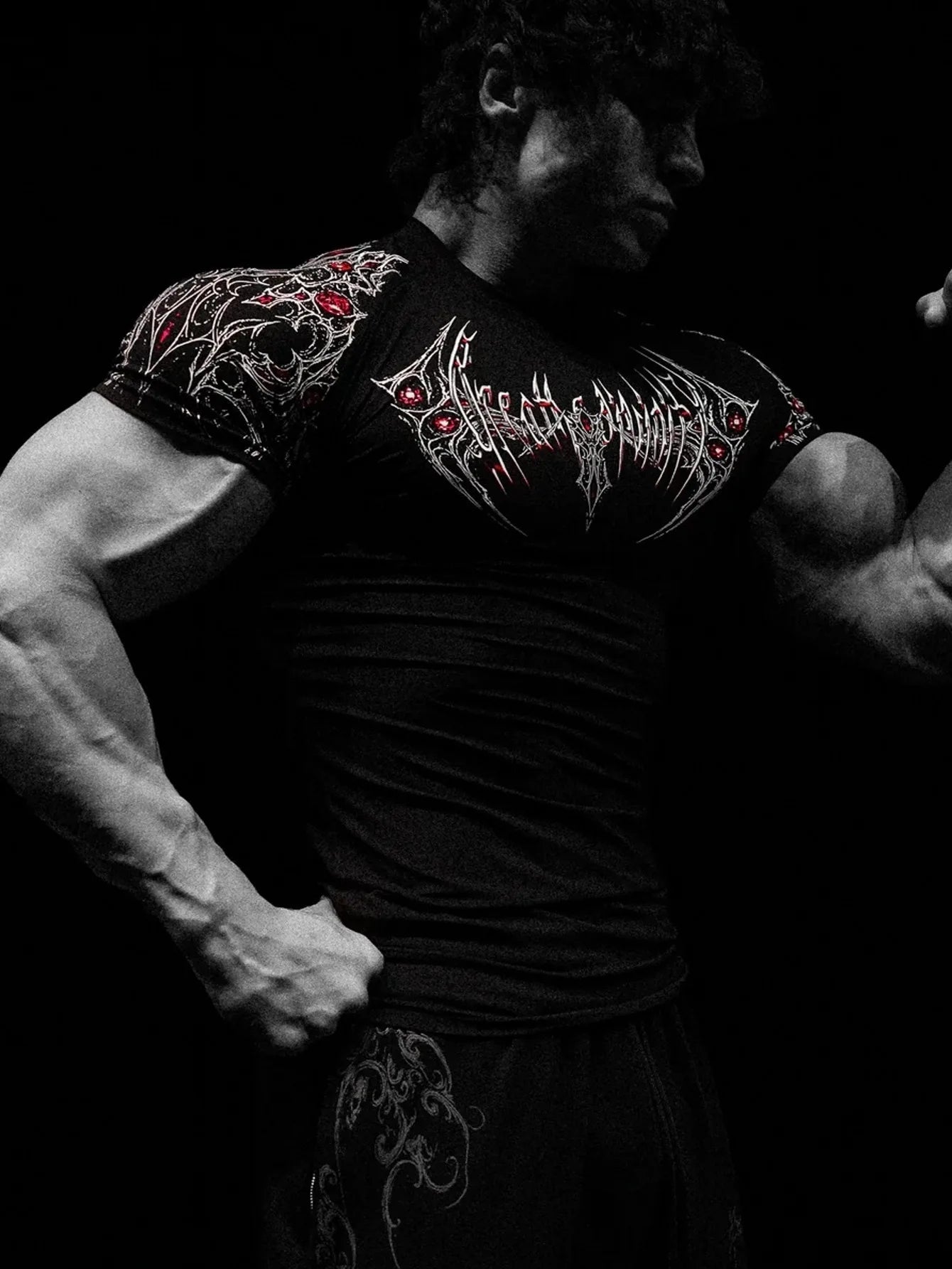 Muscular Men Trendy FitnessTShirt，Adopt American-Style Trendy Brand Sports Quick-Dry Breathable Short SleevesTShirt。