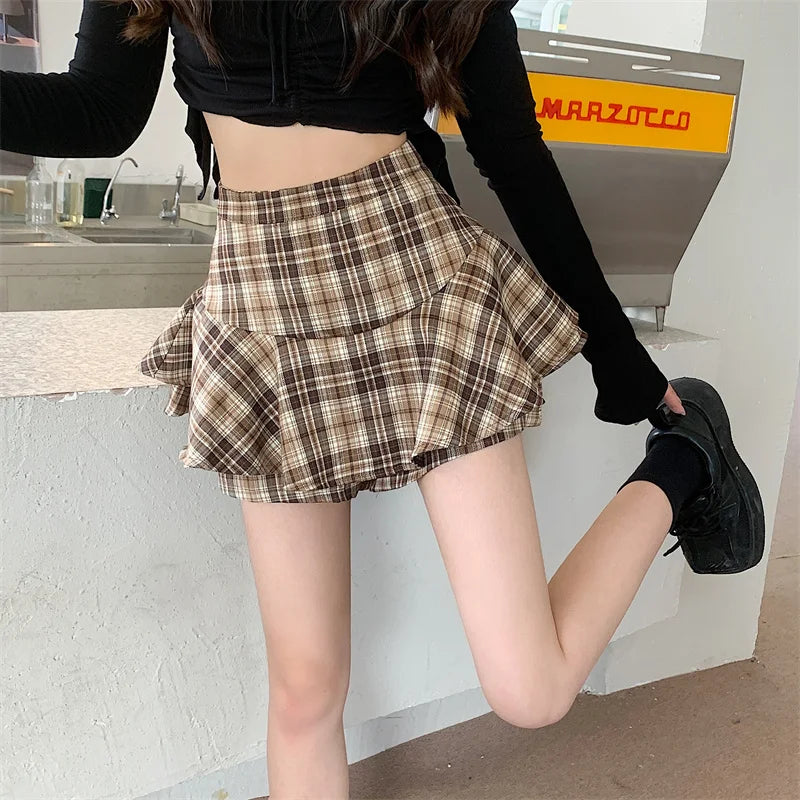 Women's Y2K Plaid Ruffle Skort