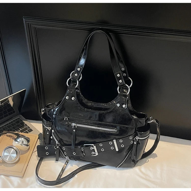 Fashionable Large Capacity Rivet Street Style Women's Tote Bag Shoulder Crossbody Bag Durable Polyester  Commuter Bag