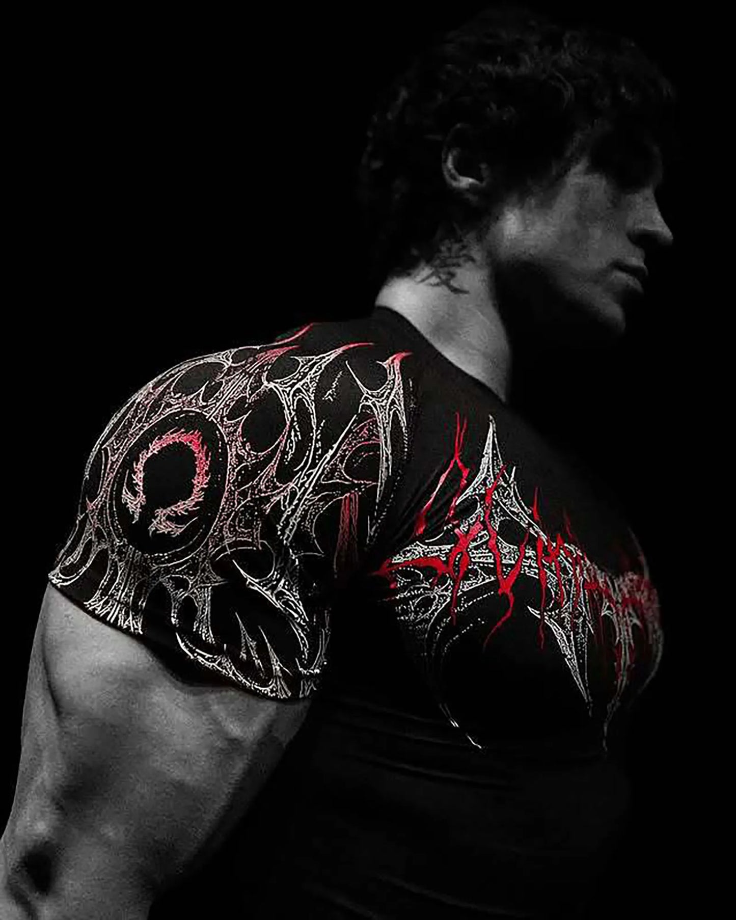 New Summer GYM T-shirt Men's Gothic Print Muscle Tee High Elasticity And Quick Drying Exercise For Bodybuilding Training T-shirt