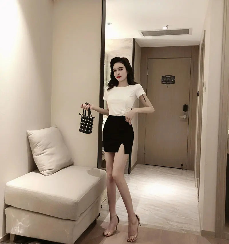Hot Girls In Sexy Mini Women Skirts Short with Side Slit Hip Wrap Chic and Elegant Woman Skirt Korean Style Fashion High Waist