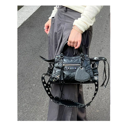 Neo Motorcycle Bag Handheld Rivet Head Layered Oil Wax Cowhide Crossbody Women's Bag Cool And Spicy Girl Retro Style Tote Bag