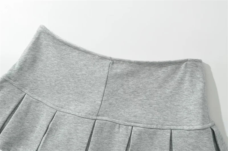Women's Y2K Low-Rise Pleated Skort