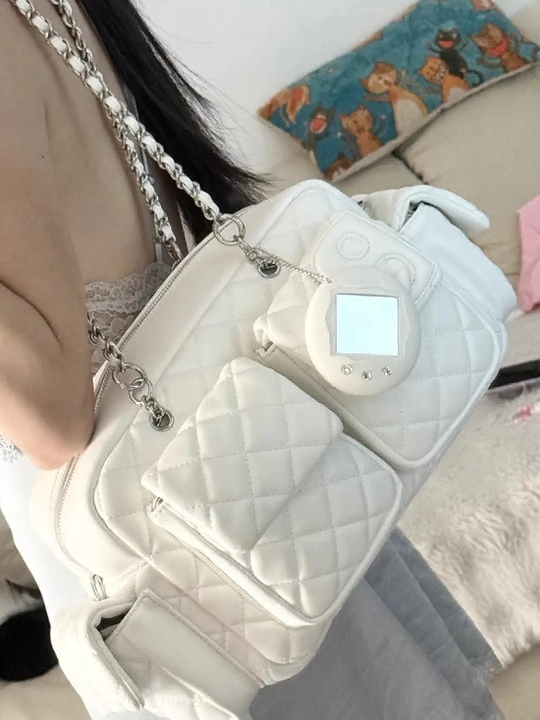 2026 Autumn and Winter New Style Rhombus Retro Multi-Pocket Shoulder Crossbody Motorcycle Bag Large Capacity Simple Commuter Handbag