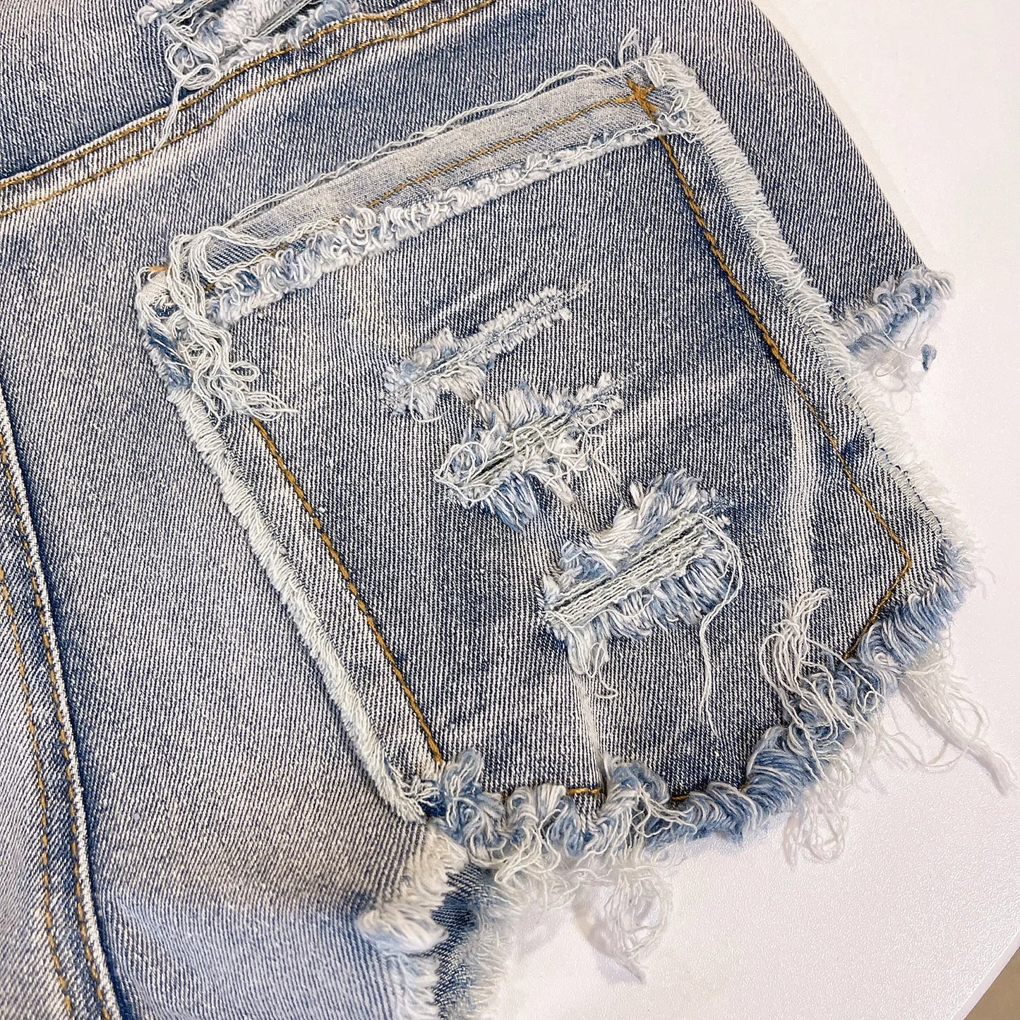 2026 New Women's Sexy High Waisted Raw Edge Tight Jeans Denim Shorts Summer Holiday S-XXL