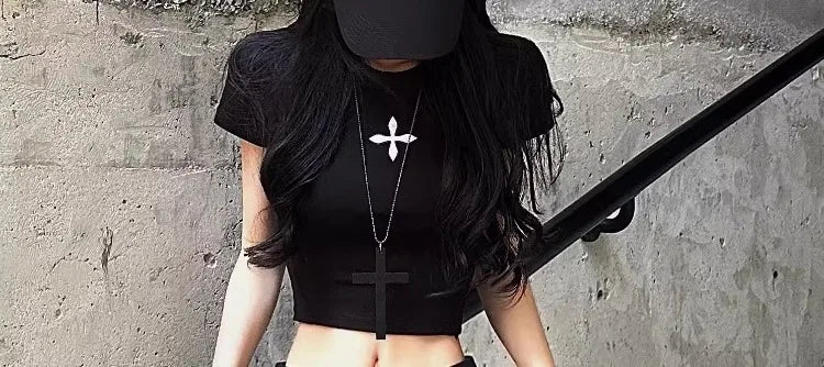 Spicy Short Sleeve Cotton T-Shirt Women's Summer Slim Fit Black Printed Top Korean Style Commute Fashion Belly Button Outfit