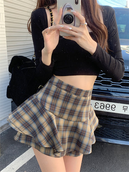 Women's Y2K Plaid Ruffle Skort