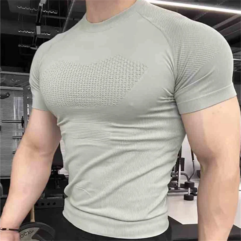Summer Men Short Sleeve T-Shirt Breathable Compression Gym Running T Shirt Man Casual Tops Seamless Fitness Shirts Man Clothing