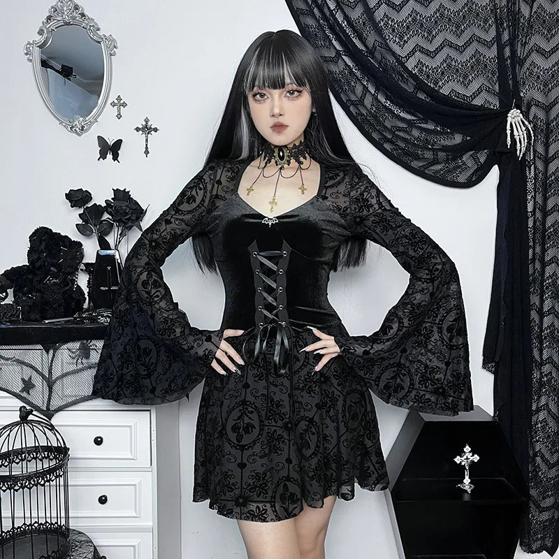 Goth Dark Elegant Vintage Mall Gothic Velvet Dresses Grunge Punk Style Flocked Bandage Dress Women Flare Sleeve Party Alt Outfit