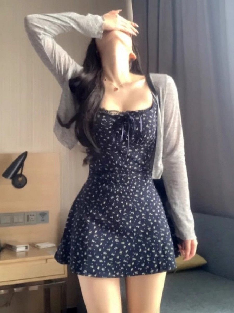 Women's Floral Strappy Bodycon Mini Dress